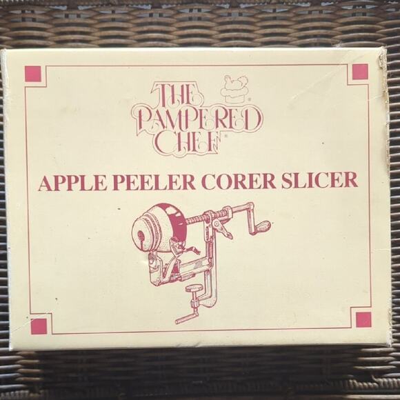 Vintage The Pampered Chef Apple Peeler Corer Slicer - Picture 1 of 4